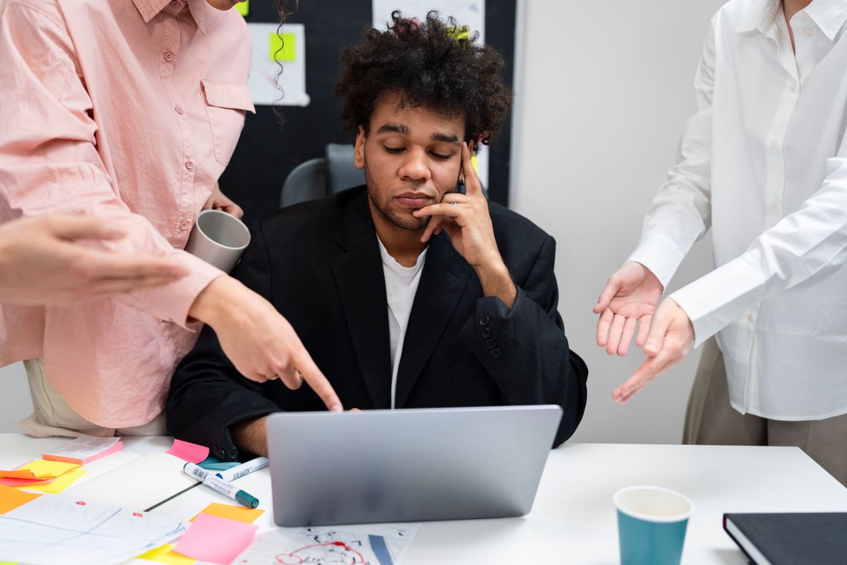 Worst Mistakes in Sales That Cost You Deals